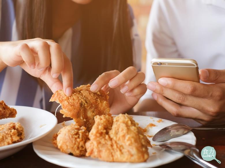 台灣人平均一人一年吃下17吃雞！ 圖：食力／提供
