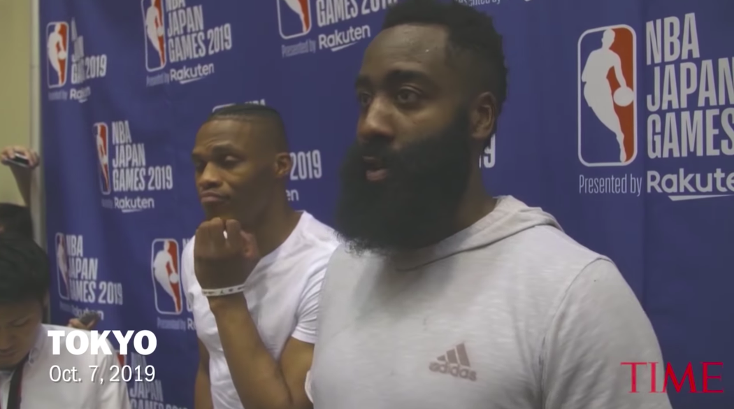 火箭「大鬍子」James Harden。（右） 圖：擷取自Youtube