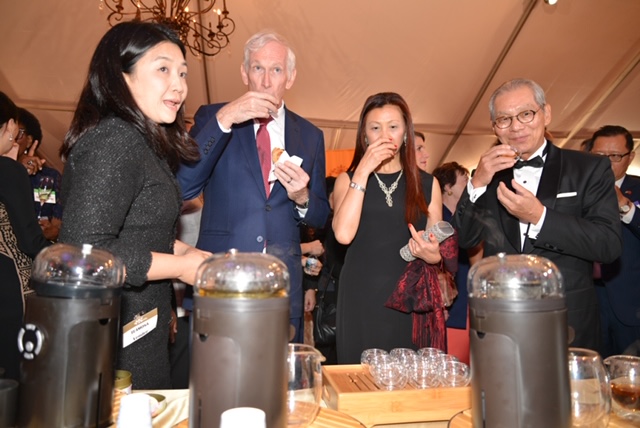 中華民國駐美代表處於當地時間10日晚間，在華府雙橡園舉辦108年雙十國慶酒會。 圖：翻攝自中華民國駐美代表處網站