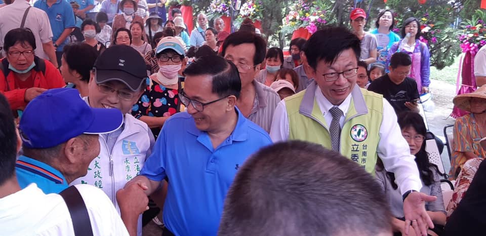 陳水扁的意外現身引起大眾關注。 圖：翻攝自郭國文臉書