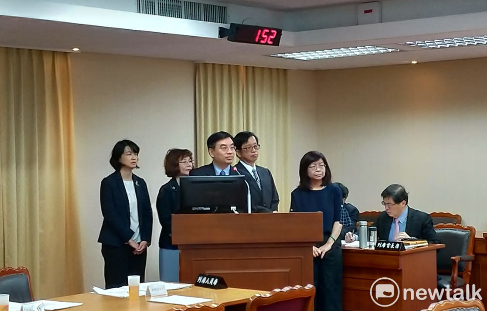 政院提名5中選會委員，今天赴立院備詢。 圖:陳佩君/攝