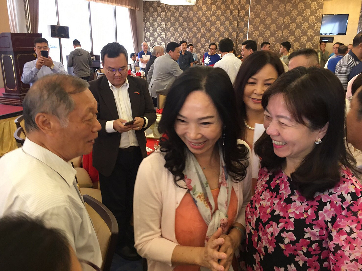 李佳芬出訪菲律賓第2日，中午參加旅菲台商歡迎會餐敘。 圖：韓國瑜競選辦公室提供