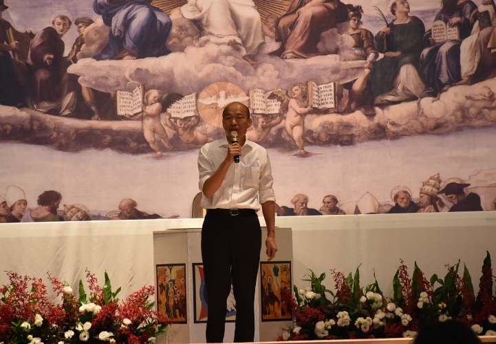 韓國瑜出席天主教在高雄開教160週年活動並上台致詞。 圖：孫家銘／攝