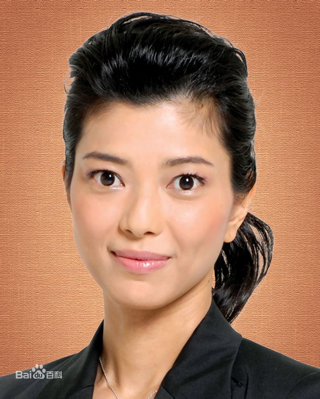 身兼企業家、作家、人物專訪記者、編劇、節目主持人等多重身份，被香港人譽為「四大才女」的梁芷珊。 圖：翻攝百度百科