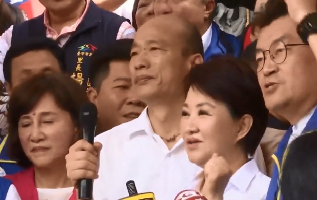 盧秀燕一定會挺韓，但把市政顧好應該是第一要務。 圖：網友提供