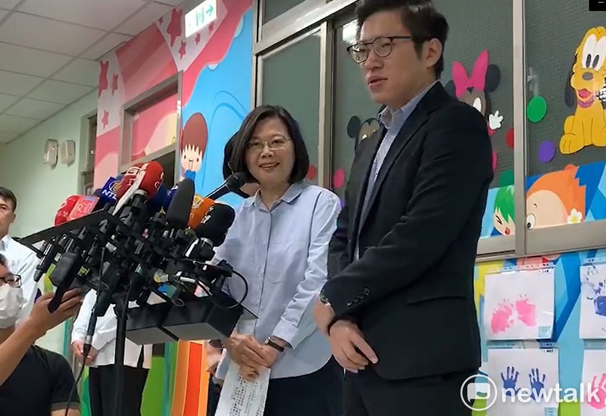 蔡英文表示，韓國瑜指國家機器介入的說法要有證據。 圖：林昀真／攝