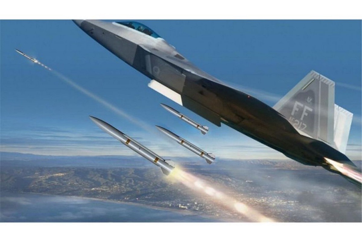 F-22戰機發射「遊隼」（Peregrine）空對空飛彈想像圖。 圖：雷神公司