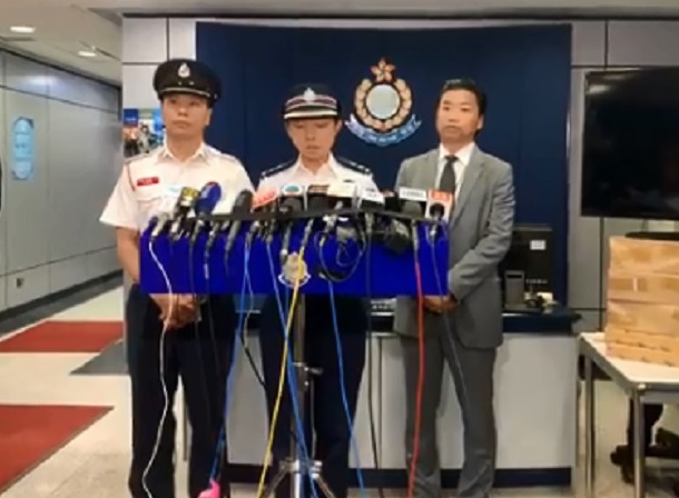 香港警方今（8）日召開記者會，程情警員未曾與墜樓死亡的科大生周梓樂接觸過，也沒有追捕過對方，建議召開死因裁判法庭。 圖：翻攝香港警察臉書