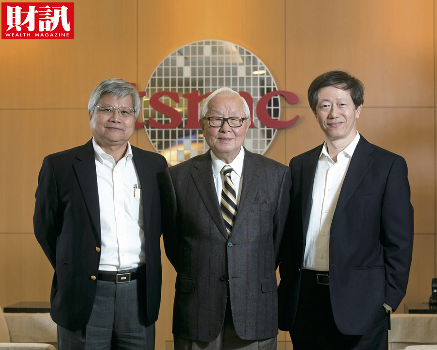 台積電創辦人張忠謀自退休後，在公司建立雙首長制，並交給台積電董事長劉德音和台積電總裁魏哲家管理。 圖：財訊／提供