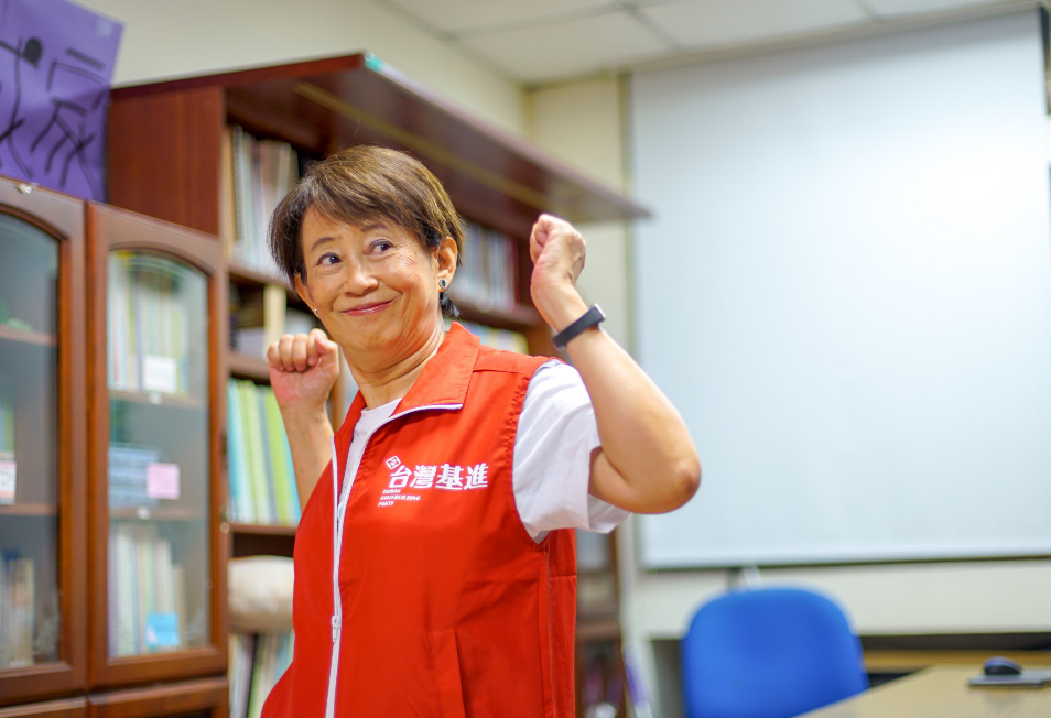 基進黨不分區立委提名第一名的前高醫大性別所教授成令方。 圖:台灣基進提供