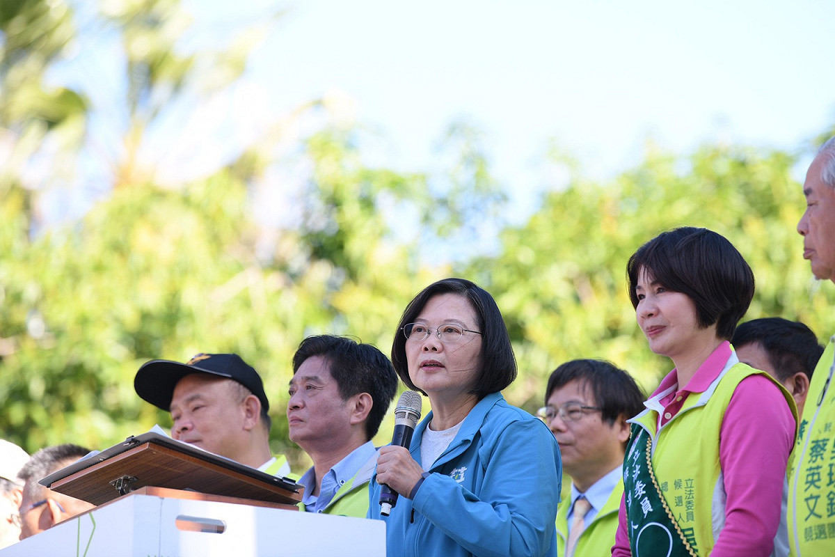 民主進步黨總統參選人蔡英文今(16)日上午出席立委參選人吳琪銘土城聯合競選總部成立大會。 圖：蔡英文競辦提供