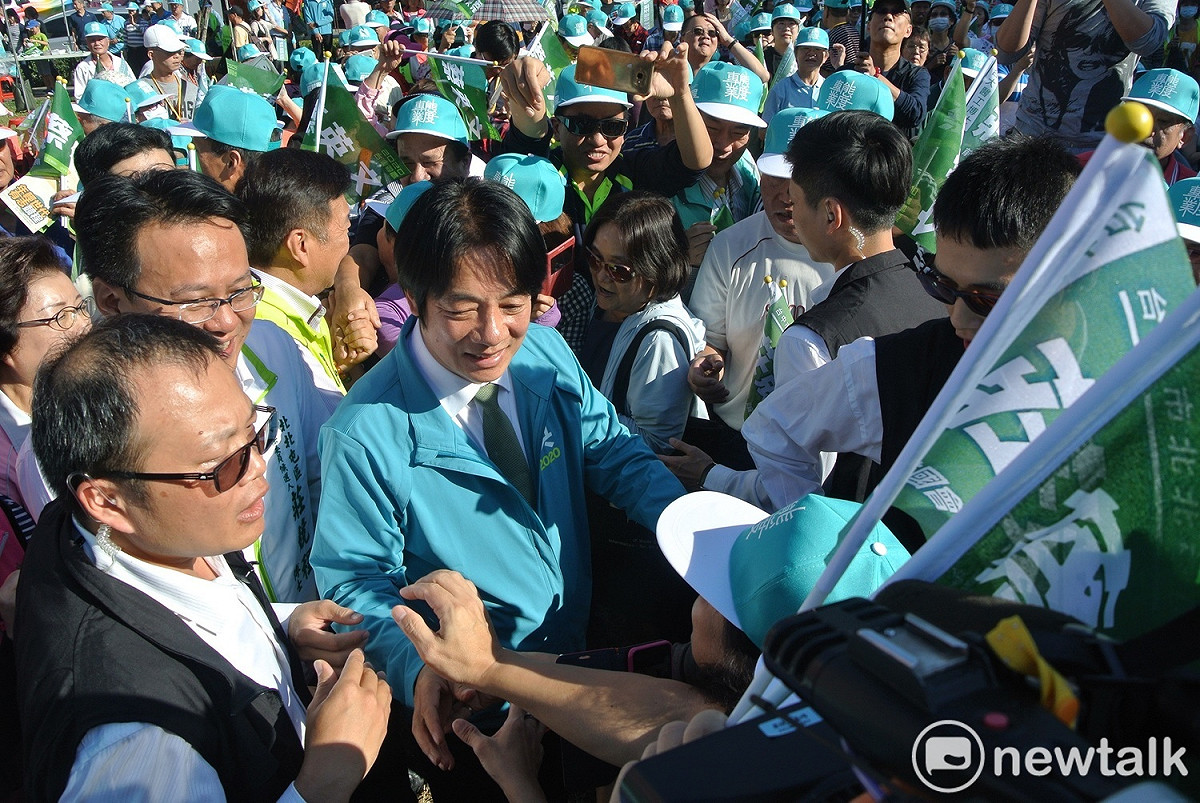 賴清德進場受到熱烈歡迎。 圖：唐復年/攝