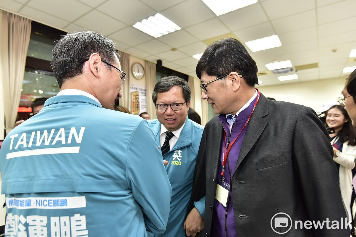 鄭文燦表示，民進黨禮讓無黨籍現任立委趙正宇（右）參選第６選區，也一樣會提供協助。 圖：林昀真／攝