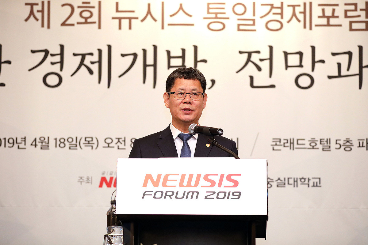 南韓統一部長官金煉鐵。 圖 : 翻攝自南韓統一部。（資料照）