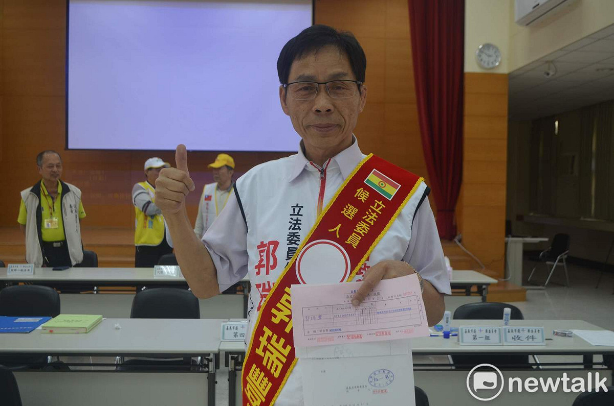 國會政黨聯盟的郭瑞豐今天前往選委會登記。 圖：蔡坤龍/攝