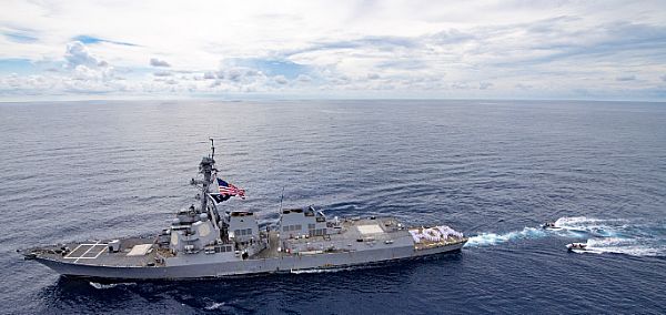 美國海軍驅逐艦「韋恩梅爾號」(Wayne E. Meyer)21日通過西沙群島。 圖：翻攝自美國海軍官網
