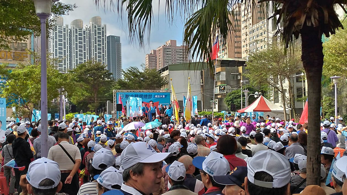 林國春競選總部成立，吸引支持者前來相挺。 圖：陳佩君／攝