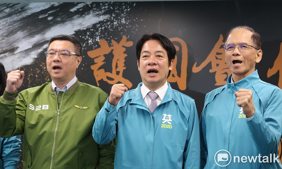 民進黨主席卓榮泰、副總統候選人賴清德及前行政院長游錫堃。 圖：林朝億/攝