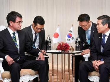 韓國青瓦台與民溝通首席秘書尹道漢今天重申，日本曲解公布「韓日軍事情報機密保護協定」磋商結果，南韓表達抗議。 圖 : 韓國國防部/提供