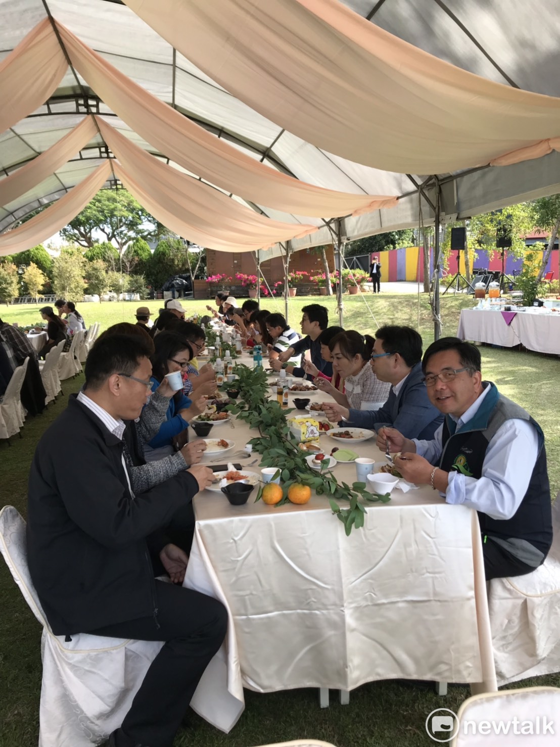 百人食農饗宴」 圖 : 唐復年/攝