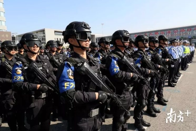 郭永航堅持全面從嚴治警，希望鍛鍊一支讓政府放心、讓人民滿意的公安鐵軍。 圖：翻攝自南方日報微信公眾號