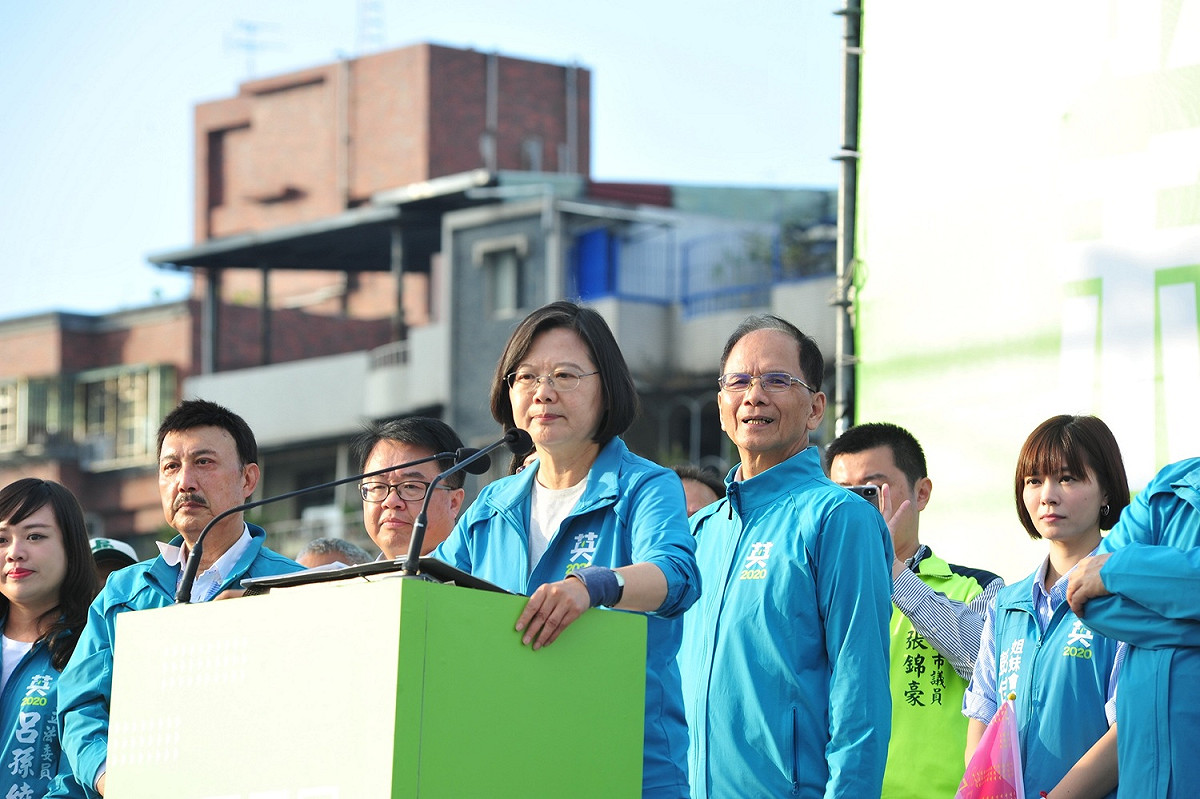 蔡英文表示，要達到「總統連任，國會過半」的總目標，新北市就是第一指標。 圖：蔡英文新北競總辦公室/提供