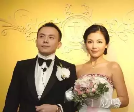 王珂(左一)當年是京城四少之首。 圖：翻攝自微信