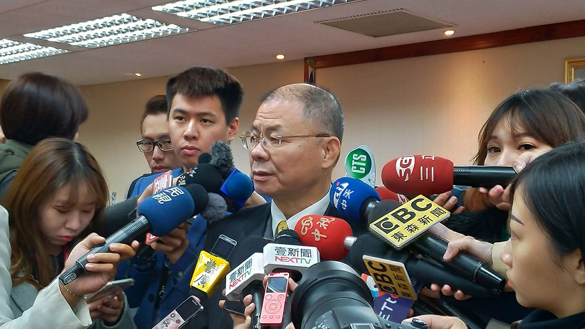 蔡英文警衛被爆轉為韓國瑜隨扈，國安局副局長胡木源：非基本編組。 圖：陳佩君/攝