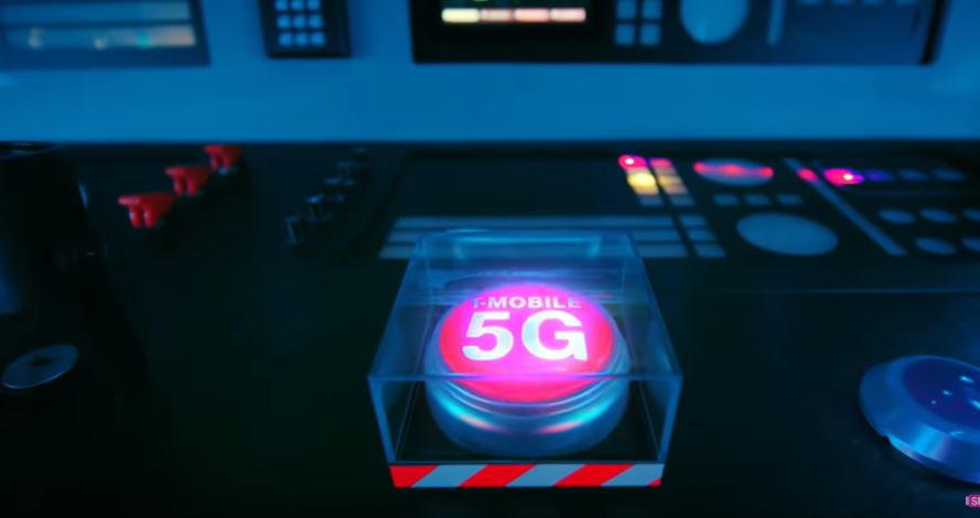 本週台灣5G第二階段位置競標落幕，電信業者將會開始著手尋找合作的5G設備供應商。圖為5G示意圖。 圖：翻攝自T-Mobile／YouTube