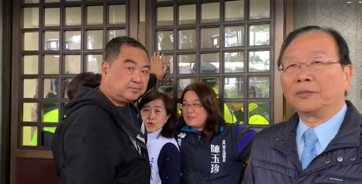 藍委今天赴外交部抗議。 圖:國民黨團提供