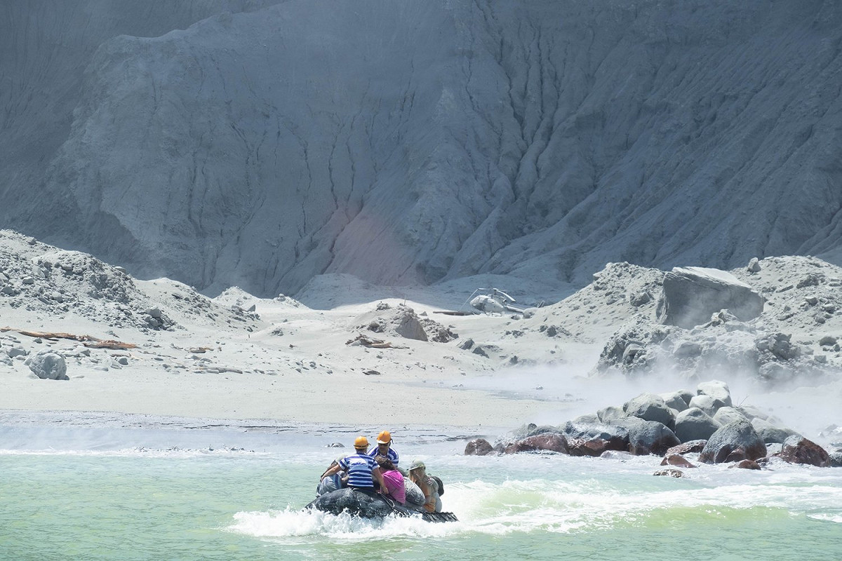 紐西蘭北島的White Island今天在當地時間下午突然噴發，事發時還有遊客在參觀。 圖：Michael Schade開放授權