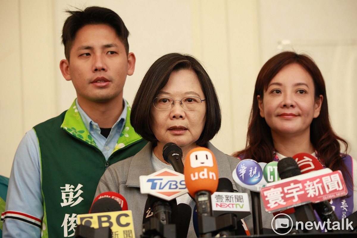 蔡英文總統今年5月參加「草埔隧道」完工時說：「這不僅會是一條安全回家的路，也是我們將來推動區域聯合治理，促進地方發展很重要的路。」 圖：林昀真/攝（資料照片）