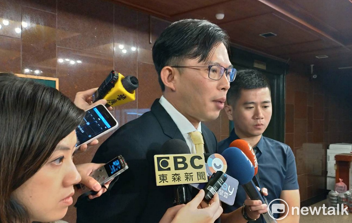 時代力量立委黃國昌今天赴財委會質詢。 圖：陳佩君／攝