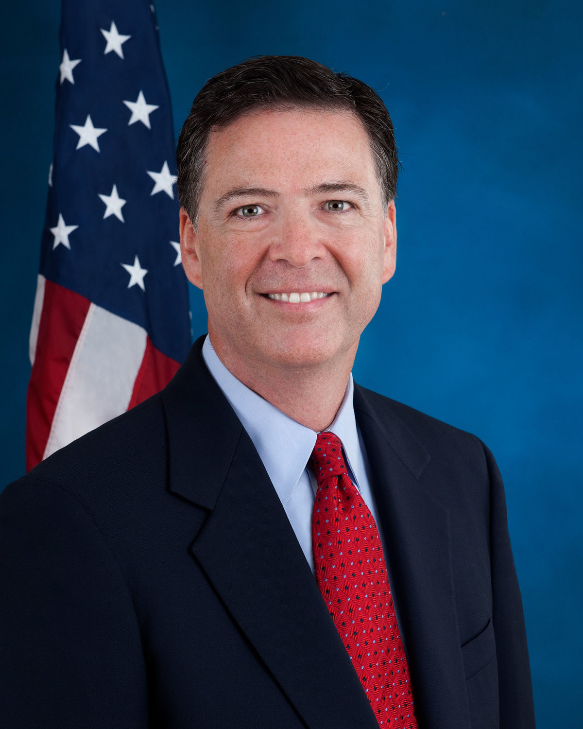 前聯邦調查局（FBI）局長詹姆斯·柯米去年在 Instagram 上傳一張照片，畫面中沙灘貝殼排列出「8647」字樣，未料引發軒然大波。 圖：擷取自維基百科