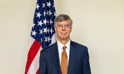 美國駐烏克蘭代理大使泰勒將於年底卸職。泰勒上月赴聯邦眾議院情報委員會，稱總統川普強扣對烏援助，施壓烏克蘭調查副總統拜登，為民主黨人主導的彈劾案作證。 圖 : 翻攝自ua.embassy.gov