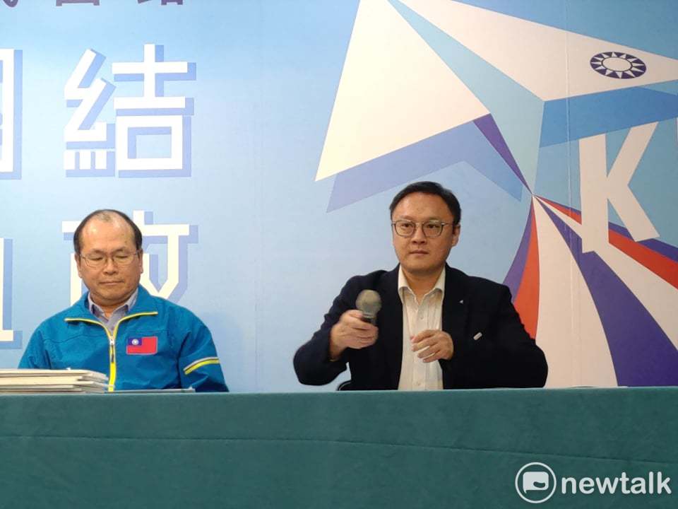韓辦發言人鄭照新（右）。 圖：黃建豪/攝
