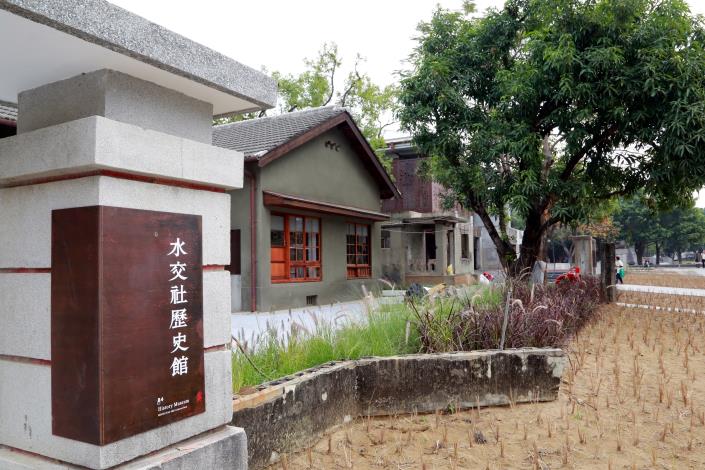 園區內有文學館、歷史館、AIR台南館、眷村食堂等多種館舍，囊括了眷村飲食、文化面或娛樂面向。 圖：台南市政府／提供