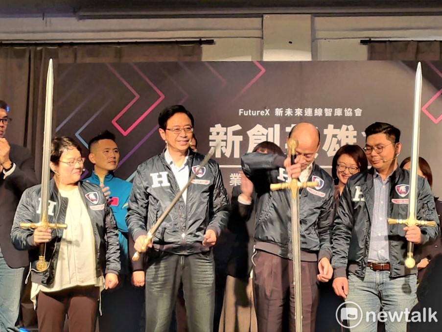 國民黨總統候選人韓國瑜與國政顧問團發表新創政見。 圖：黃建豪/攝
