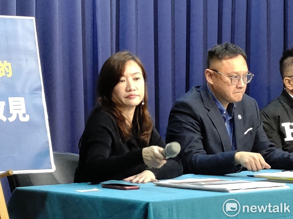 韓競選辦公室總發言人王淺秋澄清韓國瑜疑似爆粗口狀況。 圖：黃建豪/攝