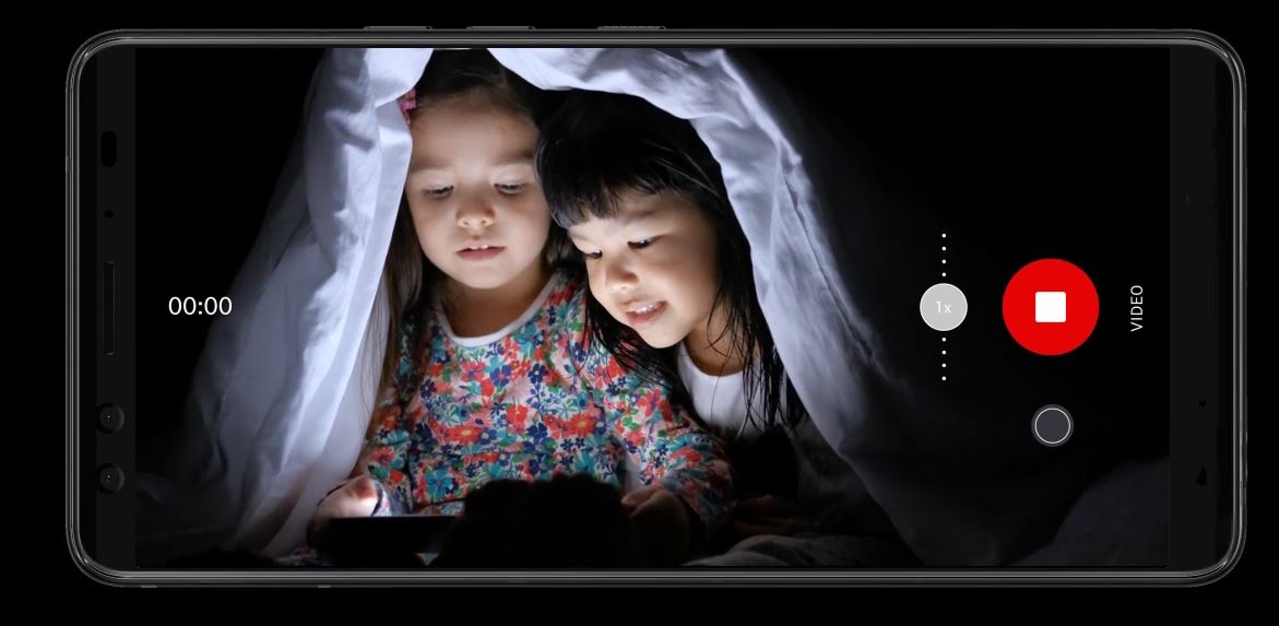 外傳Google決定解除Android手機錄製影片檔案上限為4GB的限制，方便用戶大展身手。圖為攝影示意圖。 圖：截取自HTC官網
