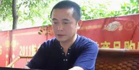 據關注中國維權人士的「維權網」報導，「六四天網」創辦人、川震後率先披露災區「豆腐渣」工程的黃琦近日二審開庭，維持12年有期徒刑的原判決，並已於24日送往四川巴中監獄服刑。 圖 : 翻攝自推特