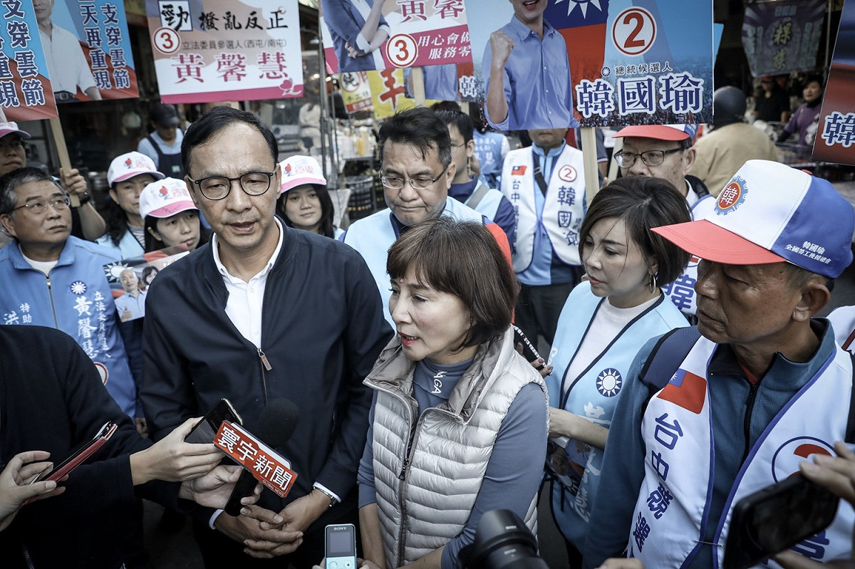 朱立倫原定今天下午在台中進行的三場輔選行程全數取消。 圖：朱立倫辦公室/提供