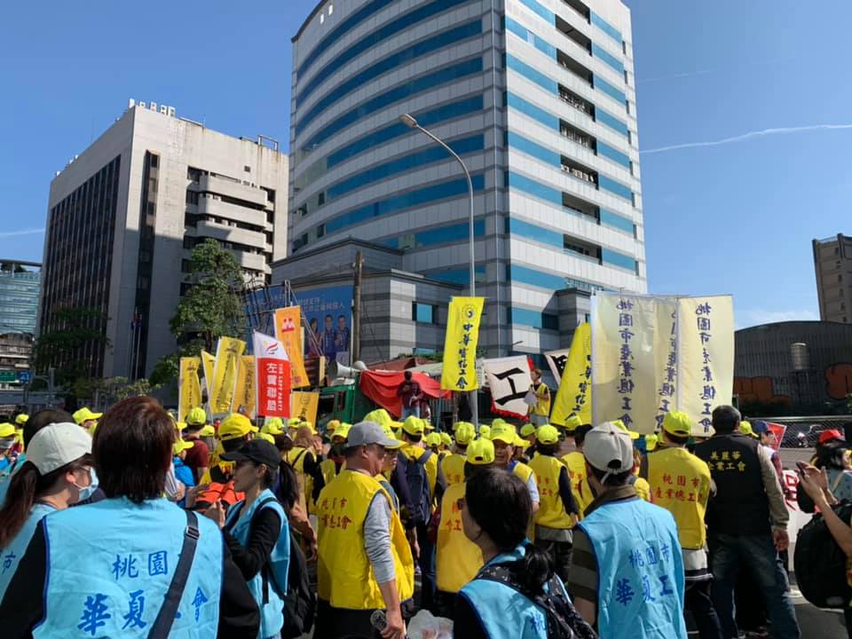 勞團今(4)發起遊行。 圖：翻攝自「2020工人鬥總統」臉書