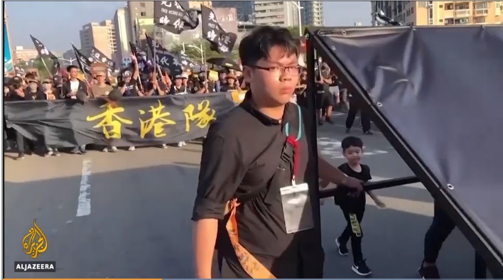 半島電視台（Al Jazeera）報導台灣大選。 圖/翻攝自半島電視台