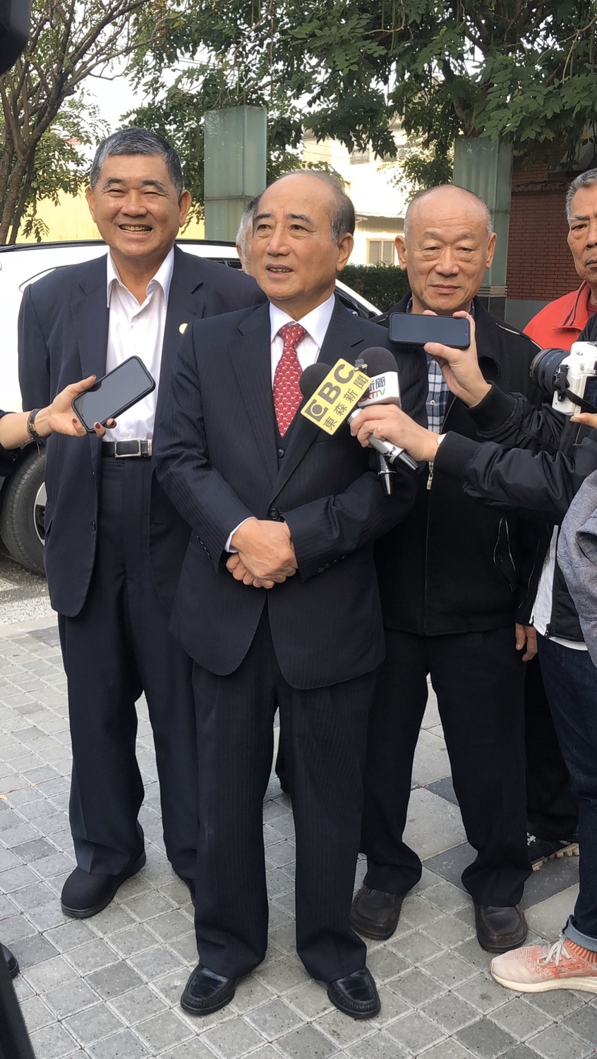 前立法院長王金平今（11）日上午現身高雄市路竹區一甲國中活動中心投票所。 圖：王金平辦公室／提供