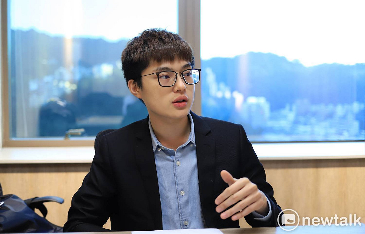 ZOD接受《新頭殼》專訪談論LSC本屆小組賽況及萬能雄獅隊的準備情況。 圖：陳耀宗/攝