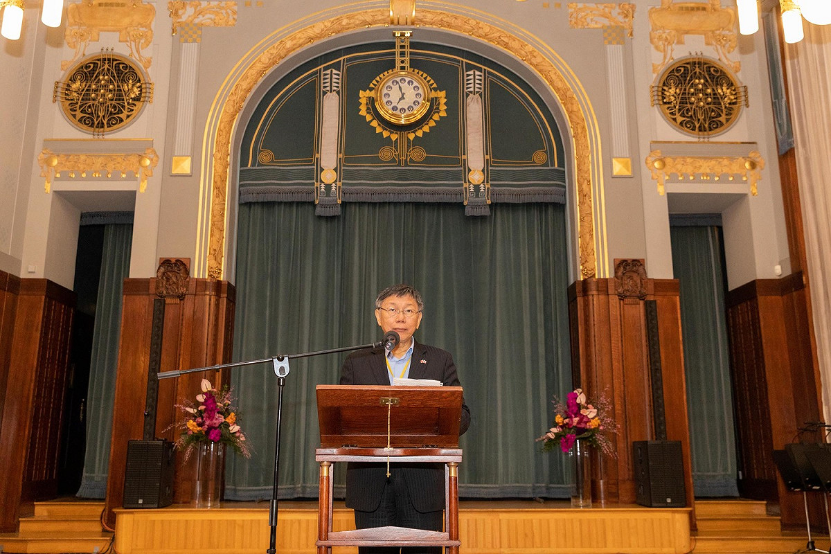 台北市長柯文哲正在歐洲參訪。 圖：台北市政府 / 提供