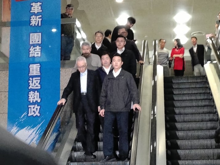 吳敦義含淚下台 曾銘宗暫掌國民黨兵符
