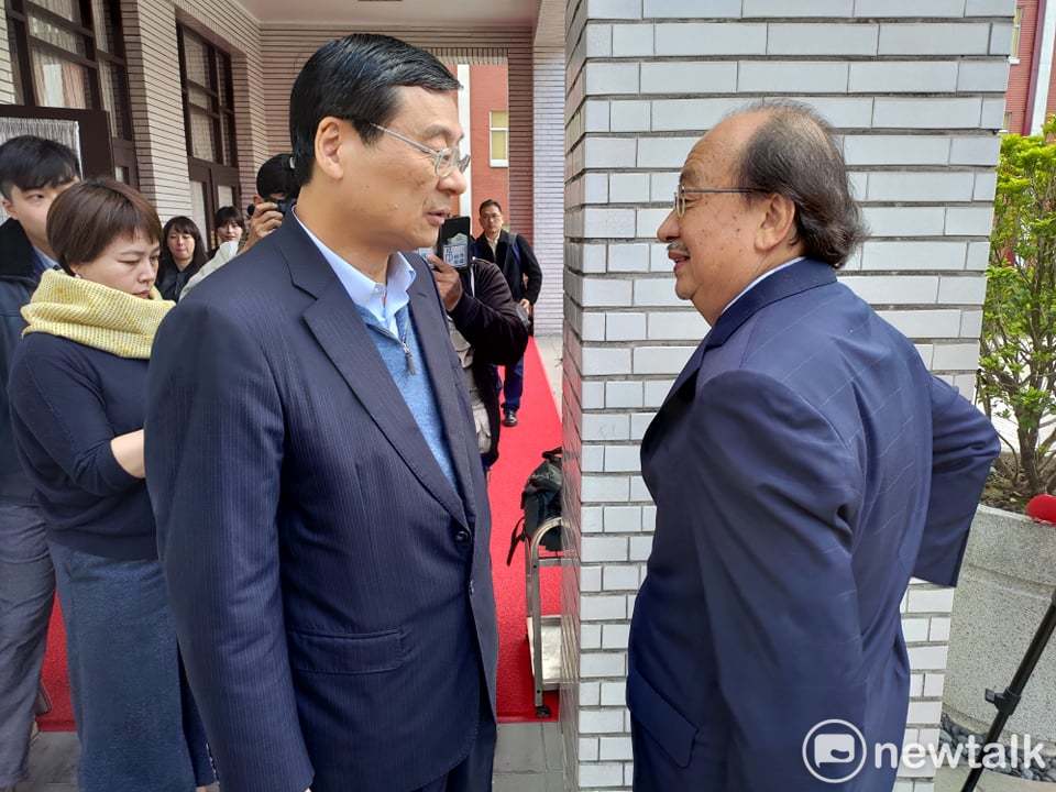 國民黨團總召、代理秘書長曾銘宗與民進黨團總召柯建銘（右）。 圖：黃建豪/攝