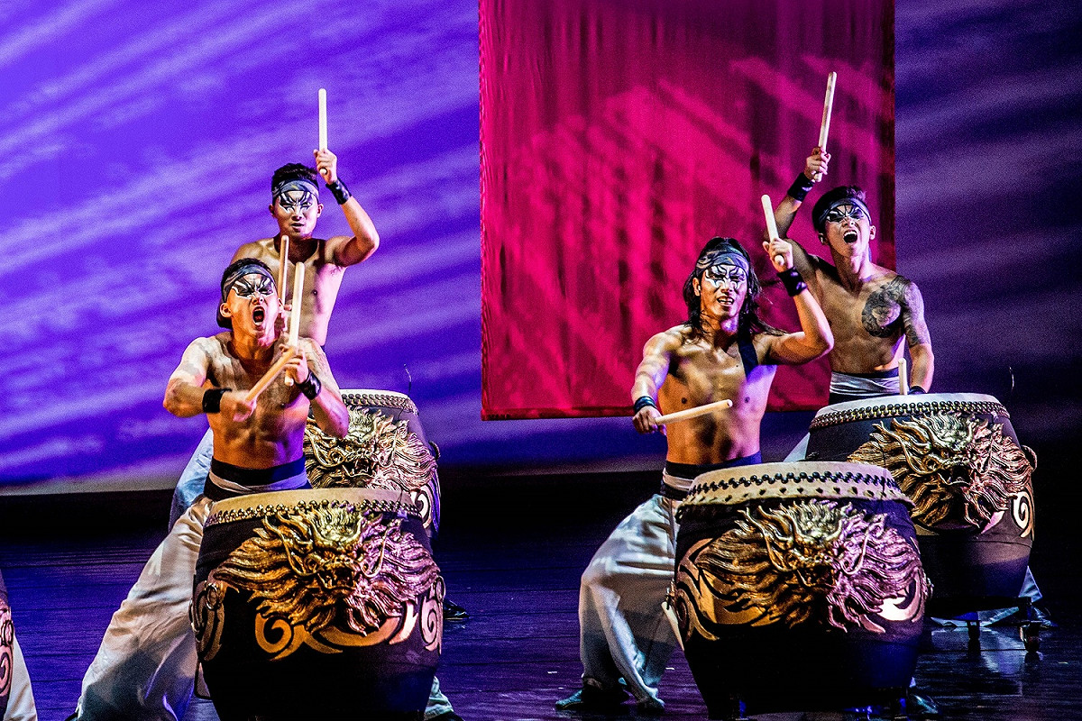除夕在星享道二樓及九樓用餐可欣賞九天的表演。 圖：星享道酒店/提供